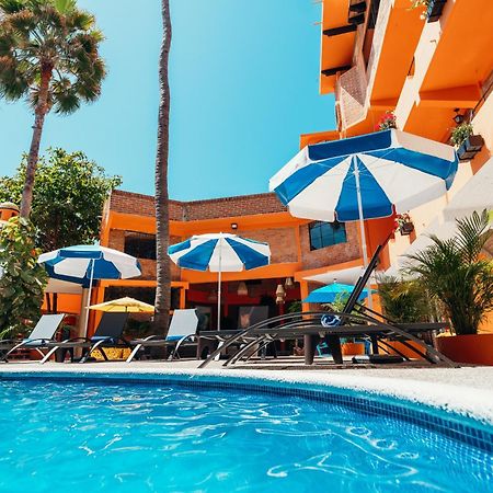 Boutique Hotel & Suites Hacienda Lord Twigg Пуэрто-Вальярта Экстерьер фото