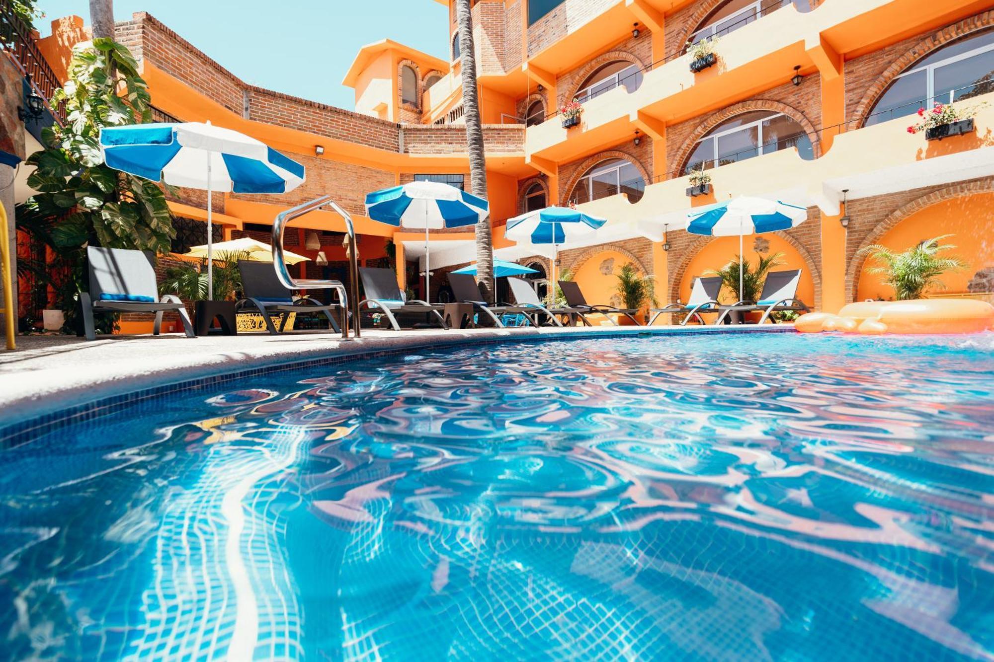 Boutique Hotel & Suites Hacienda Lord Twigg Пуэрто-Вальярта Экстерьер фото